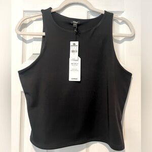 Express Body Contour crop top